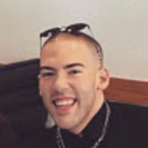 Meet your Posher, Luis